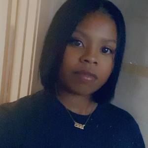 Meet your Posher, Janeae